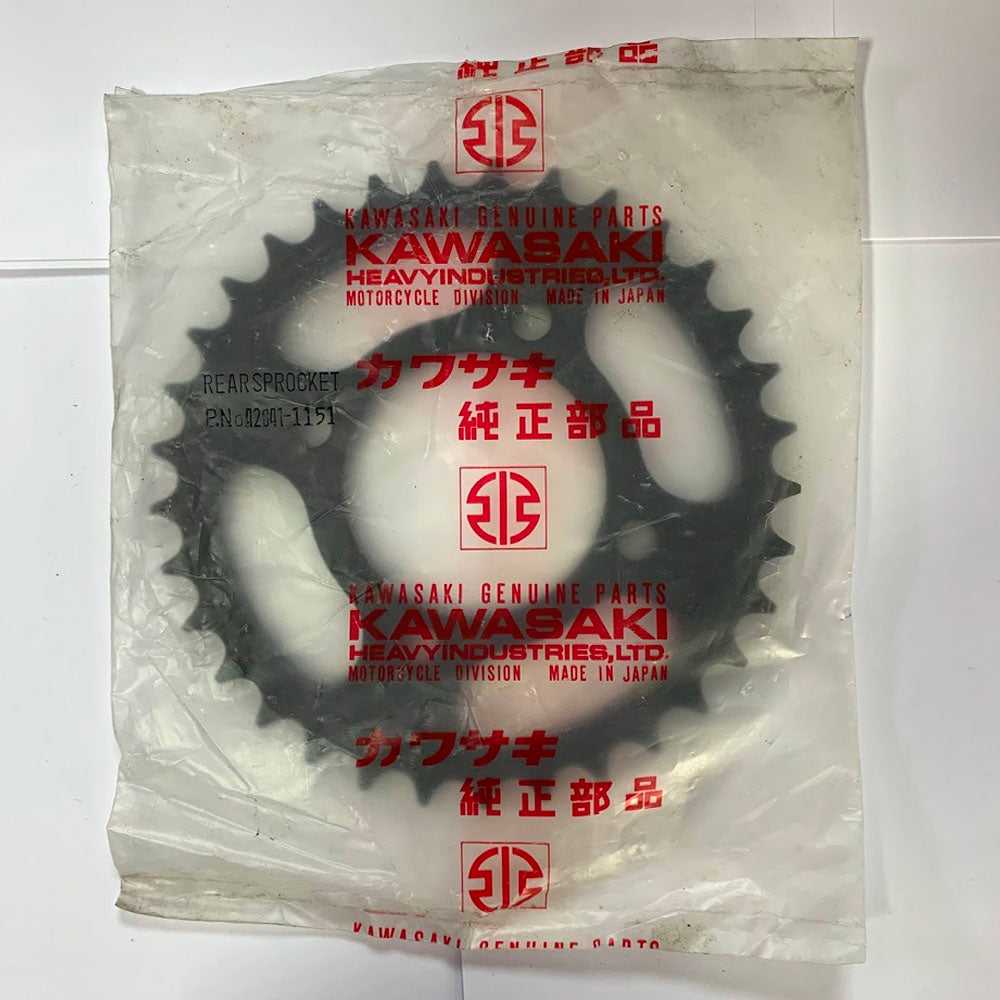 Kawasaki, Kawasaki Genuine Rear Sprocket 42041-1151 NOS 33 Teeth